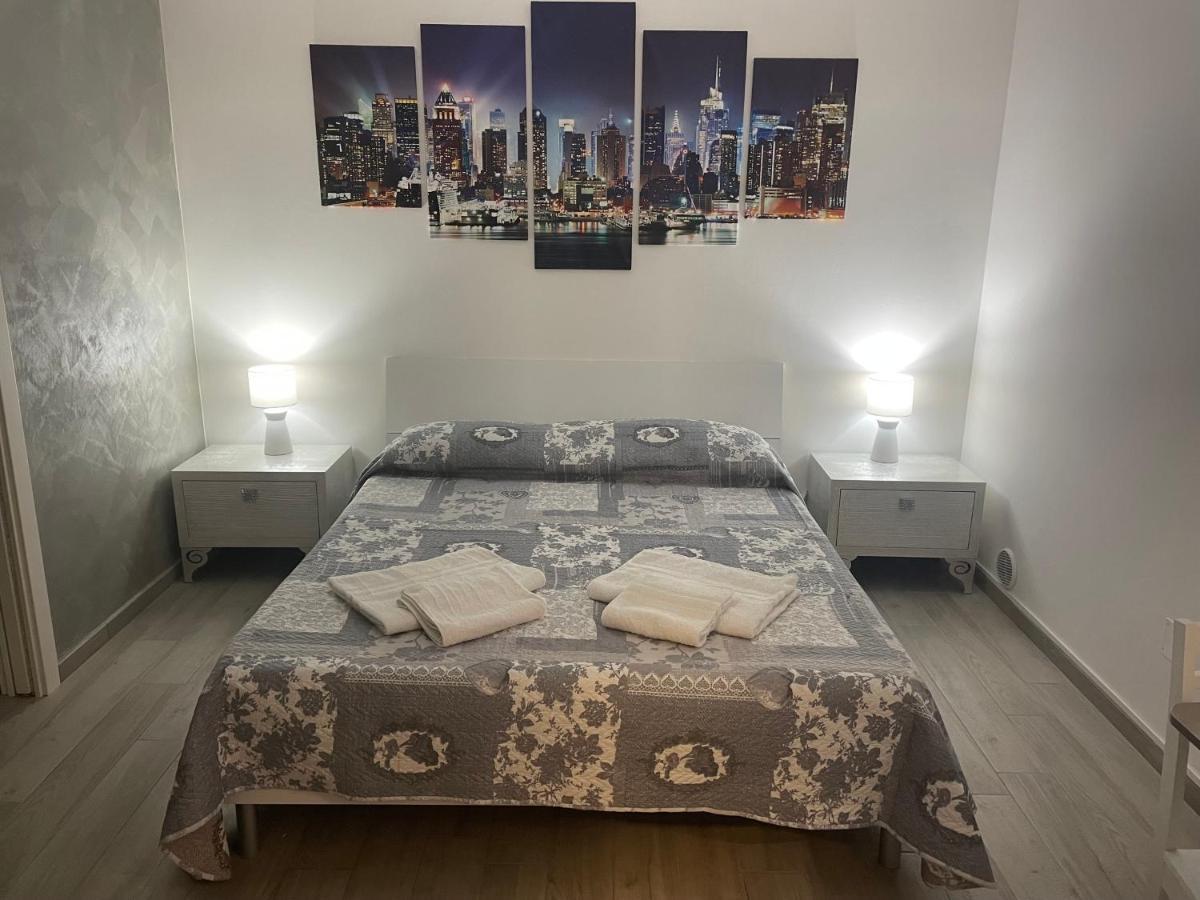 La Stradina Apartment Barletta Luaran gambar