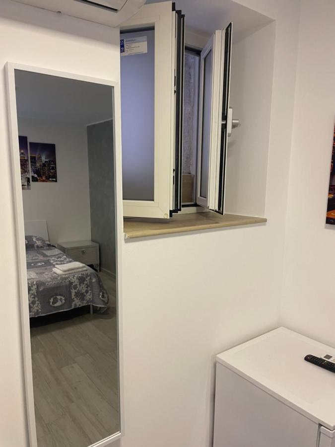La Stradina Apartment Barletta Luaran gambar
