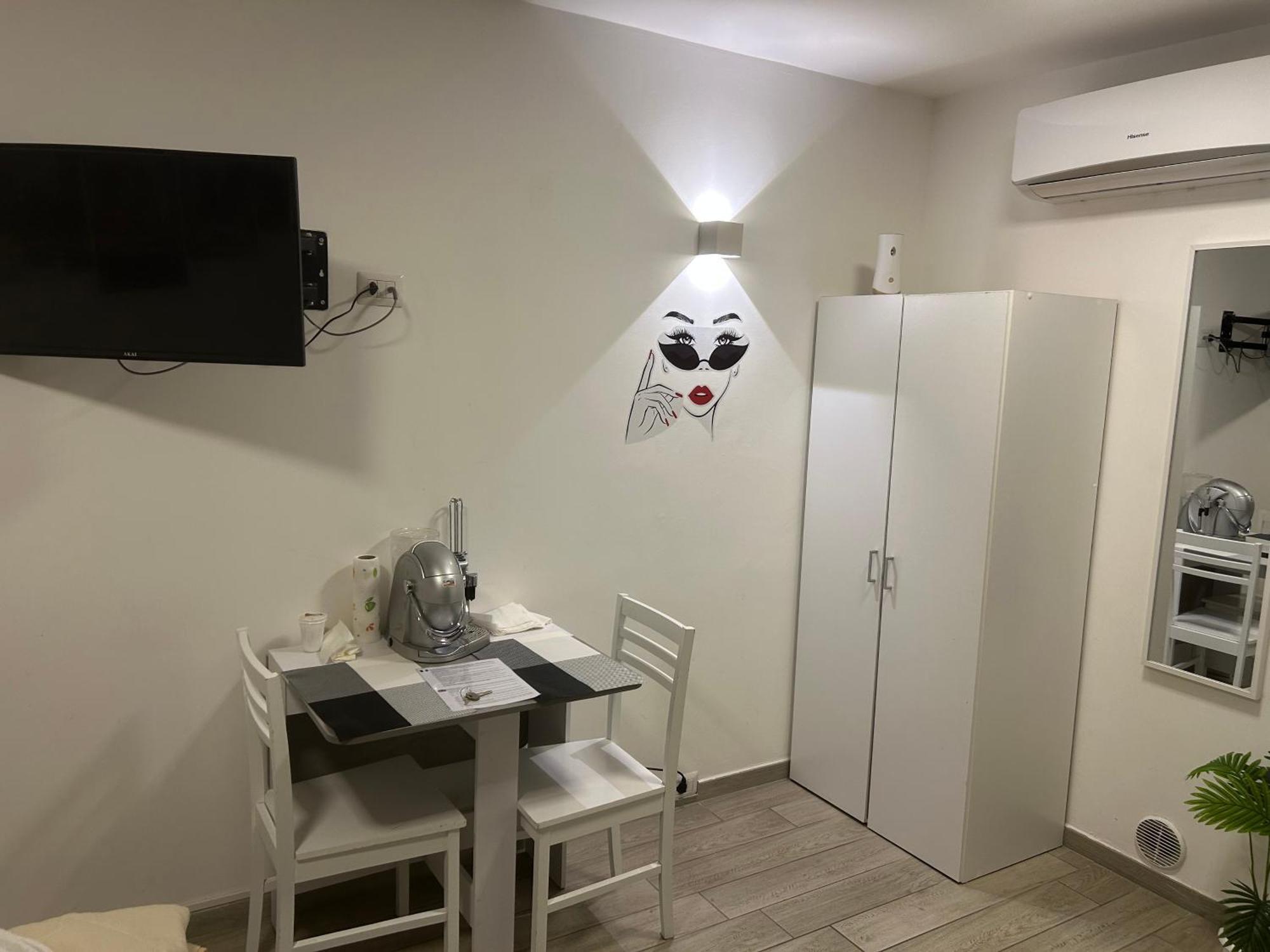 La Stradina Apartment Barletta Luaran gambar